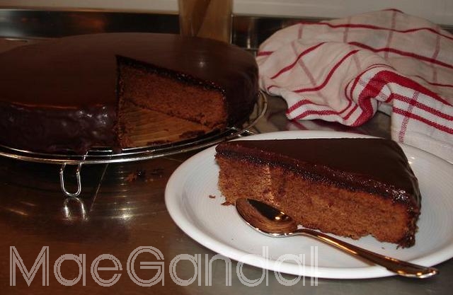 07_maegandal-sachr-640-uptightneon_5102008 MaeGandal 5.10.2008