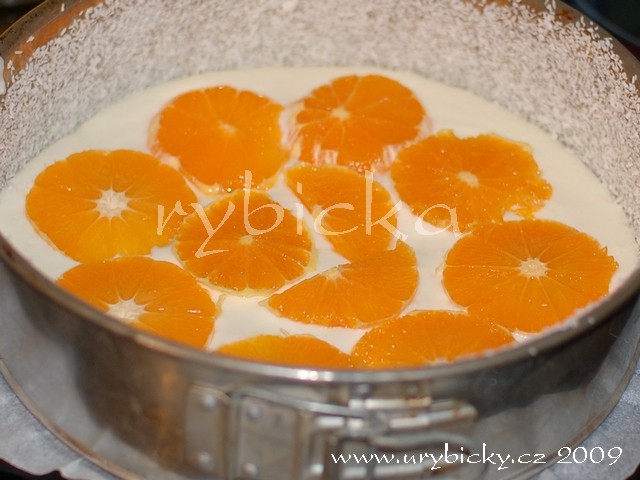 Mandarinky ve tvarohovém koláči