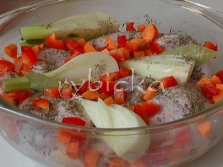 dsc_1113_vpekacispaprikou_vod V pekáči s paprikou