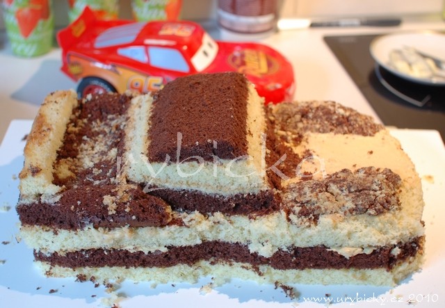 dsc_3438_118_auto_vyrezane_640w