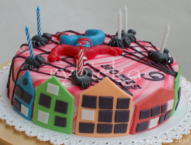 dsc_4167_128spiderman_domecky_640w