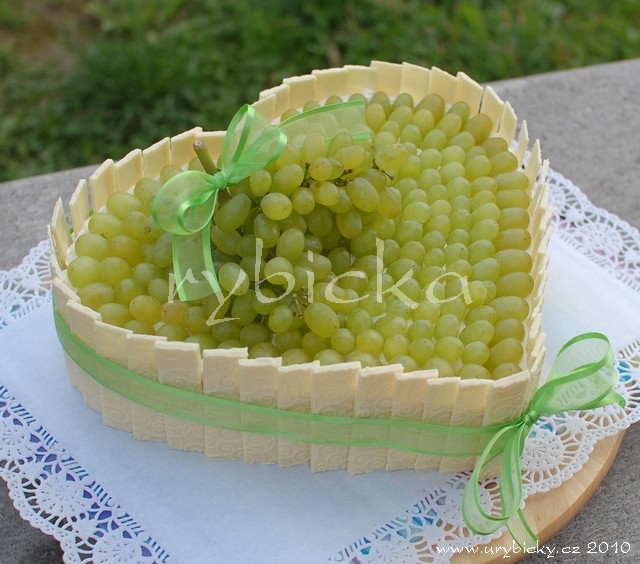 dsc_4269_131_srdce_tvaroh_zboku_640w dsc_4269_131_srdce_tvaroh_zboku_640w