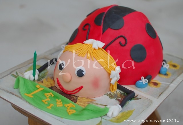 dsc_4826_135_beruska_fin_640w