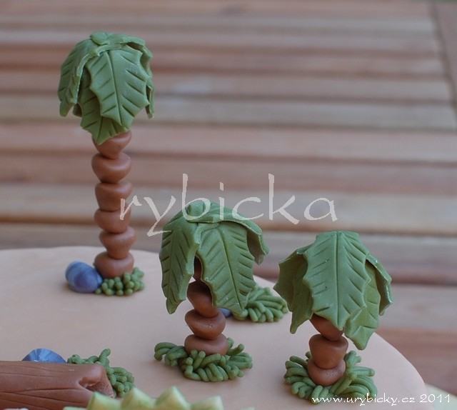 dsc_7877_174_dino_palmy_640w