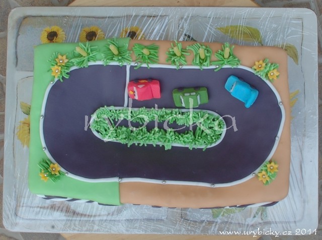 dsc_8042_179_zvrchu_640w