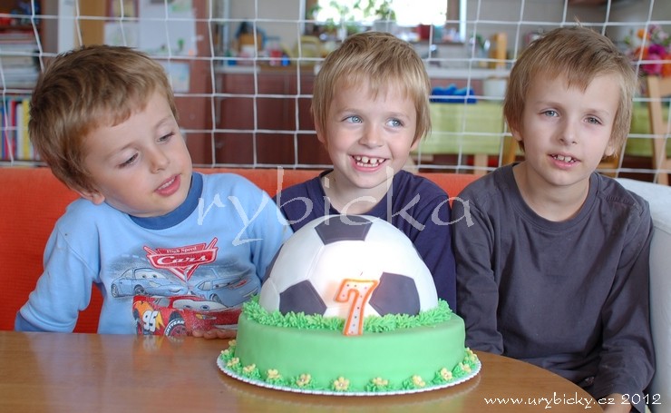 dsc_3349_cr_kluci-s-dortem_740w dsc_3349_cr_kluci-s-dortem_740w